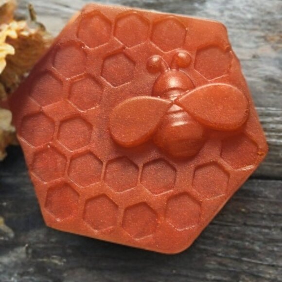 Bee & Honeycomb + Butterfly Soaps — Lavender Vanilla {handmade} - Picture 2 of 2